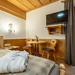 Geierberg Hotel 3*