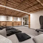 Geierberg Hotel 3*