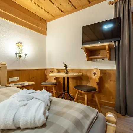 Geierberg Hotel 3*